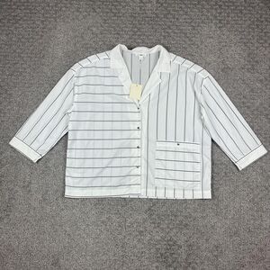 Country Road Shirt Womens Medium White Black Striped Camp Collar Coastal